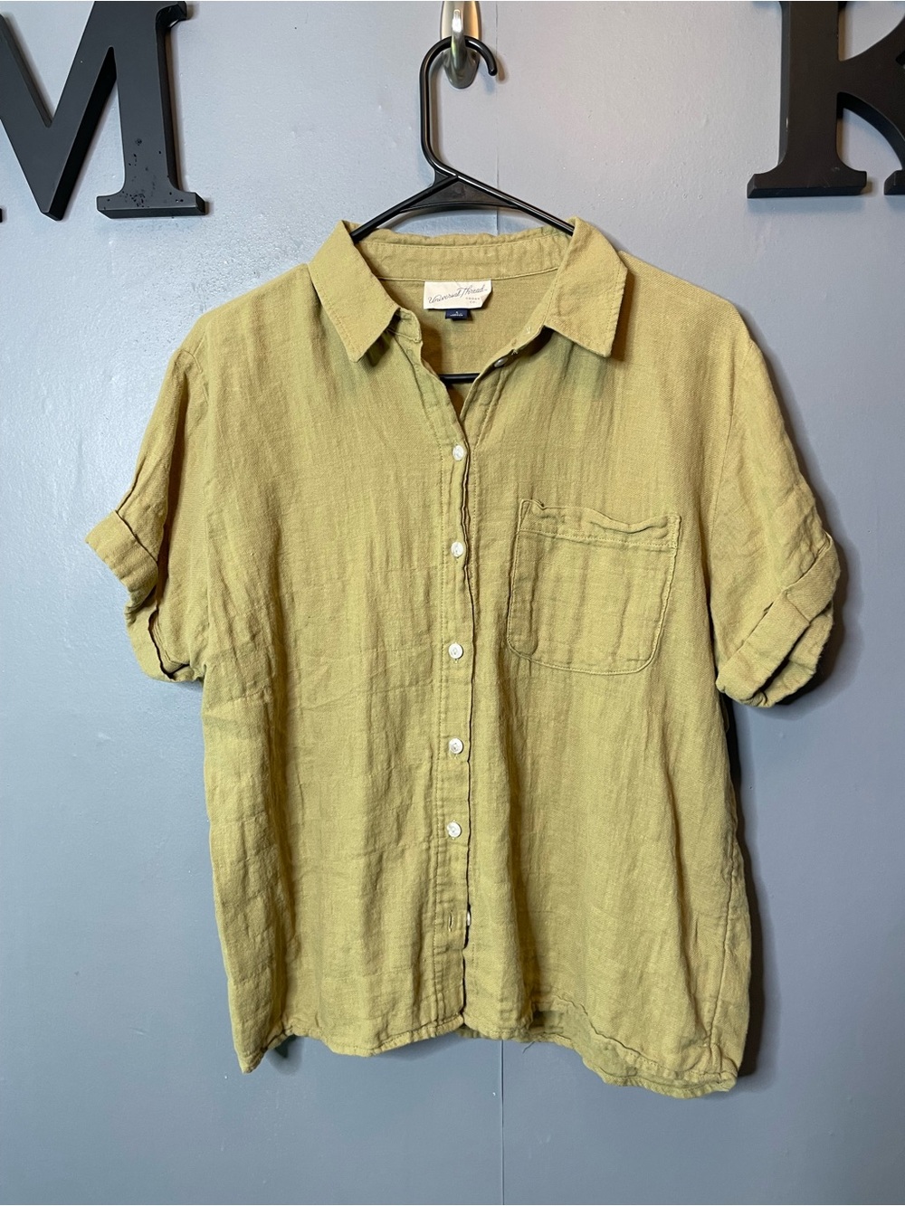 Universal Thread Women's‎ green short sleeve linen/cotton button down size small
